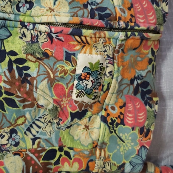 DISNEY SWEATSHIRT - Picture 3 of 6